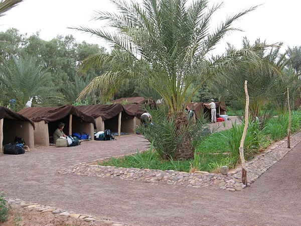 Djebel Saghrou et sahara